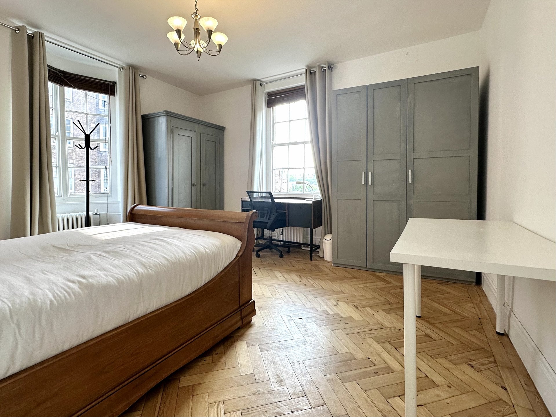 Flat Bryanston Place in London