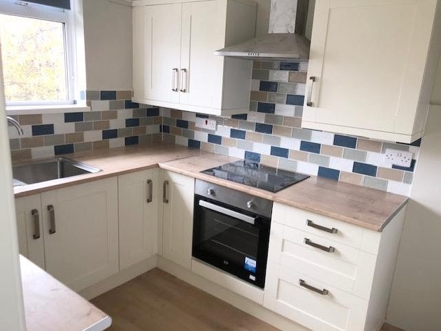 Flat Merridale Court in Wolverhampton