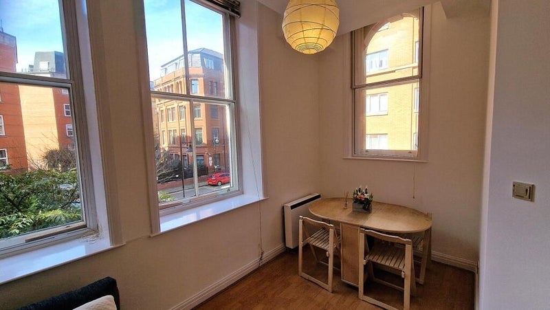 Flat Sackville Street in Manchester