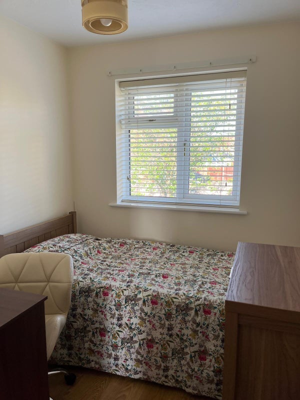 Room Lyttleton Close in Coventry