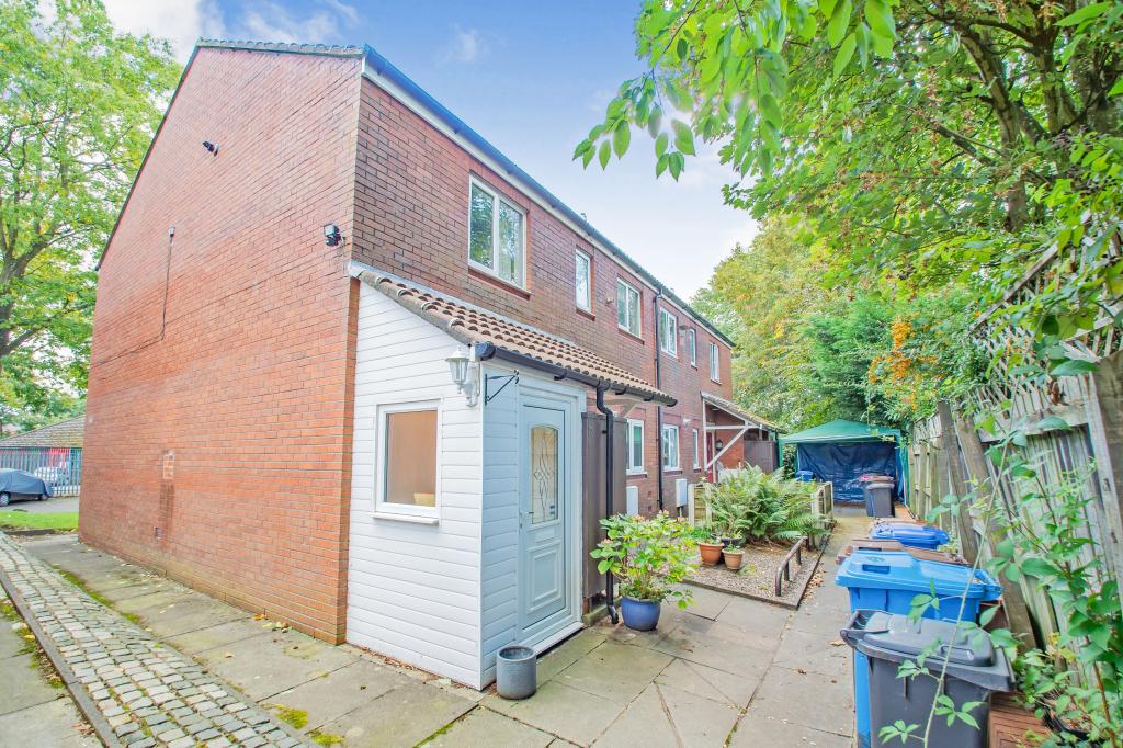 Flat Delphi Avenue in Salford