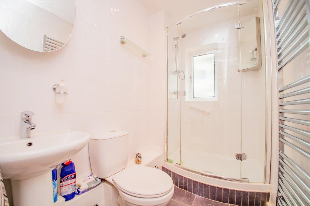 Flat Delphi Avenue in Salford