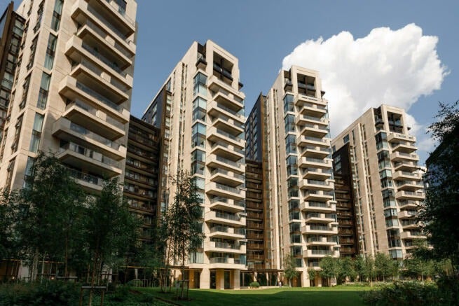 Flat Rosewood Walk in City of Westminster