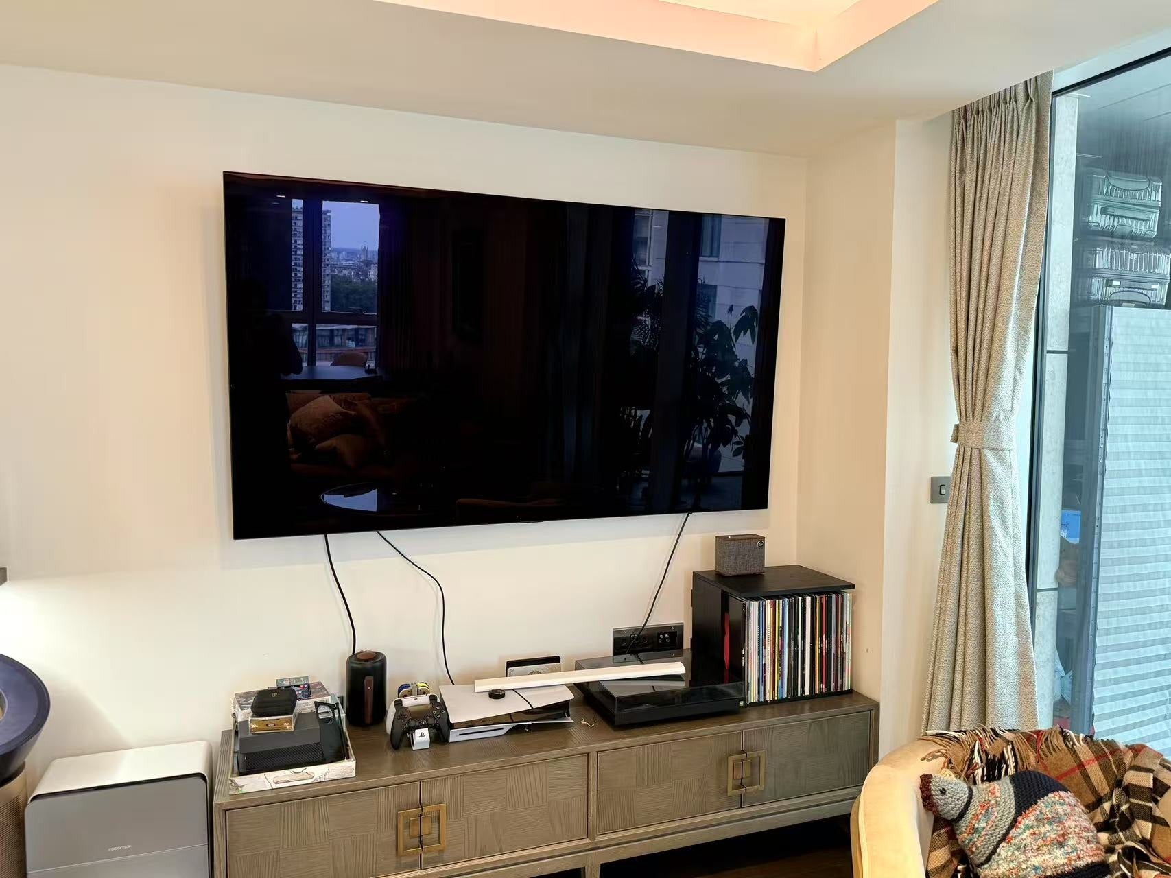 Flat Rosewood Walk in City of Westminster