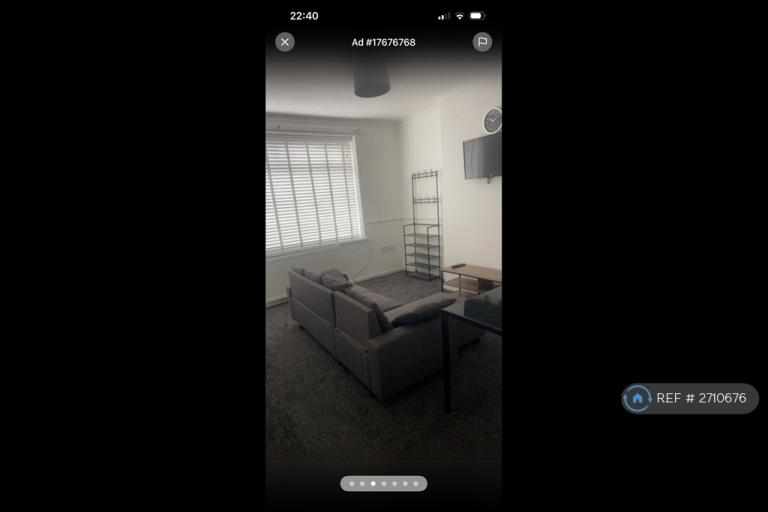 Room Pallister Avenue in Middlesbrough