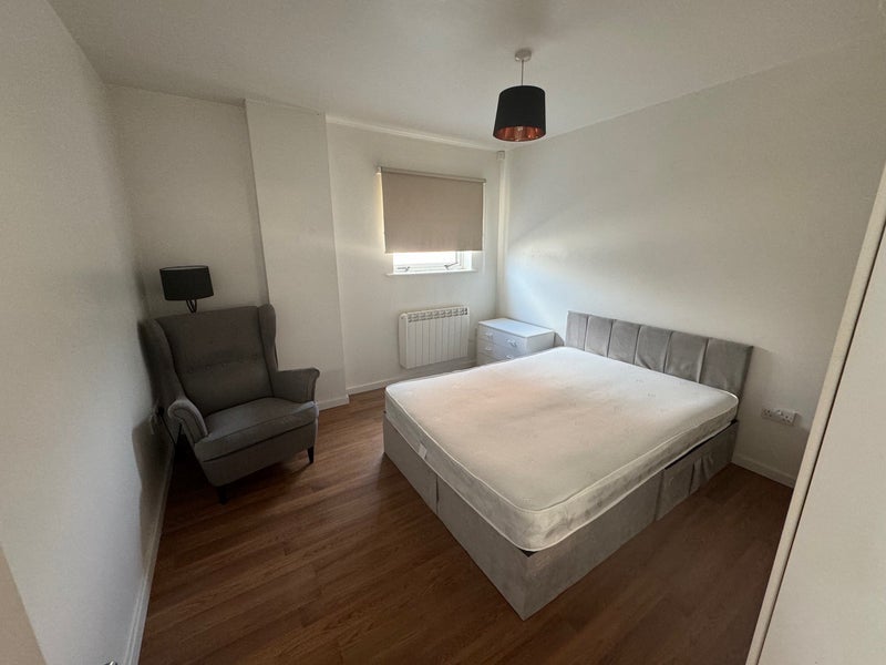 Flat Dunstable Road in Luton