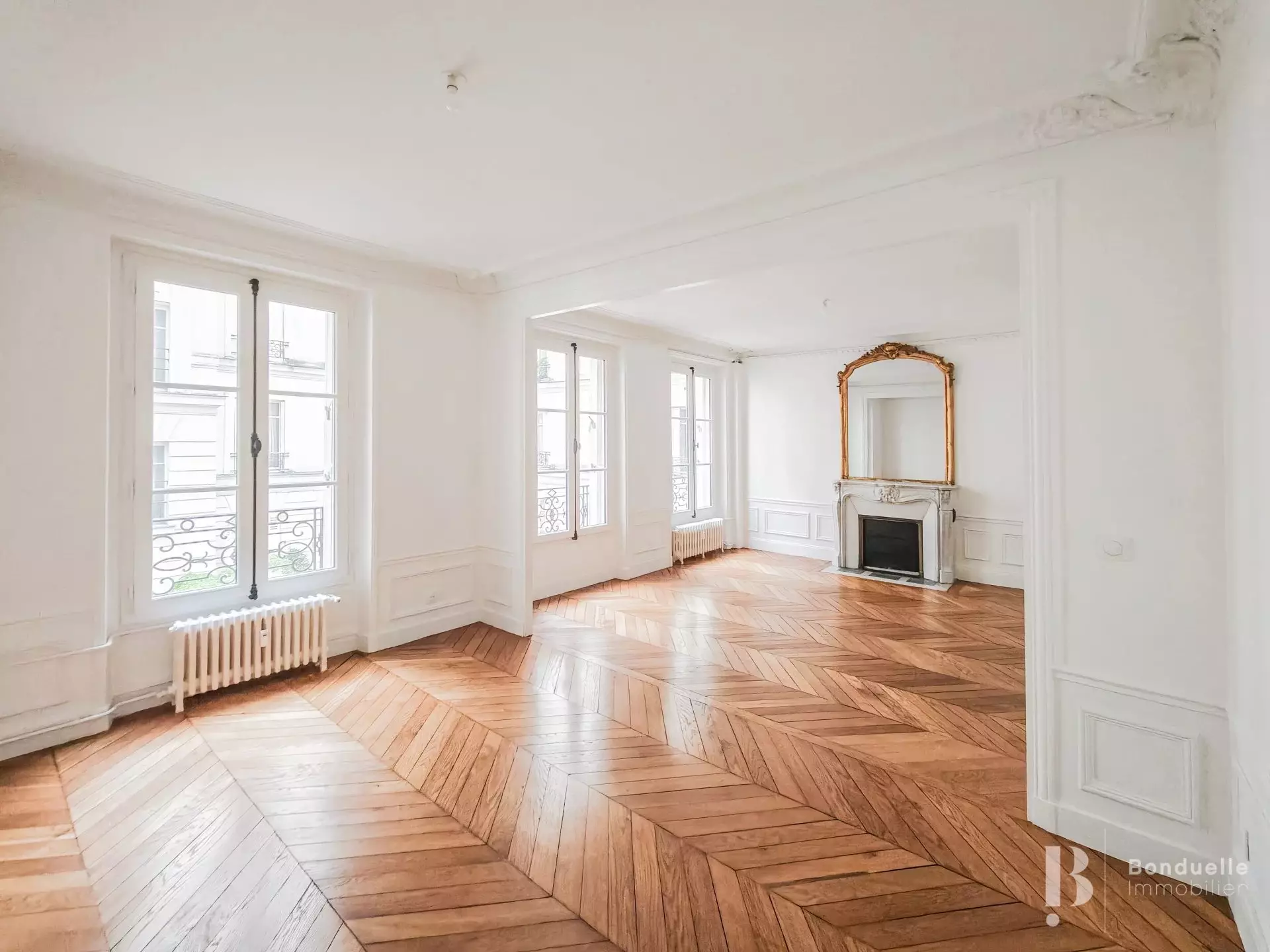 Appartement Rue Paul Valéry à Paris