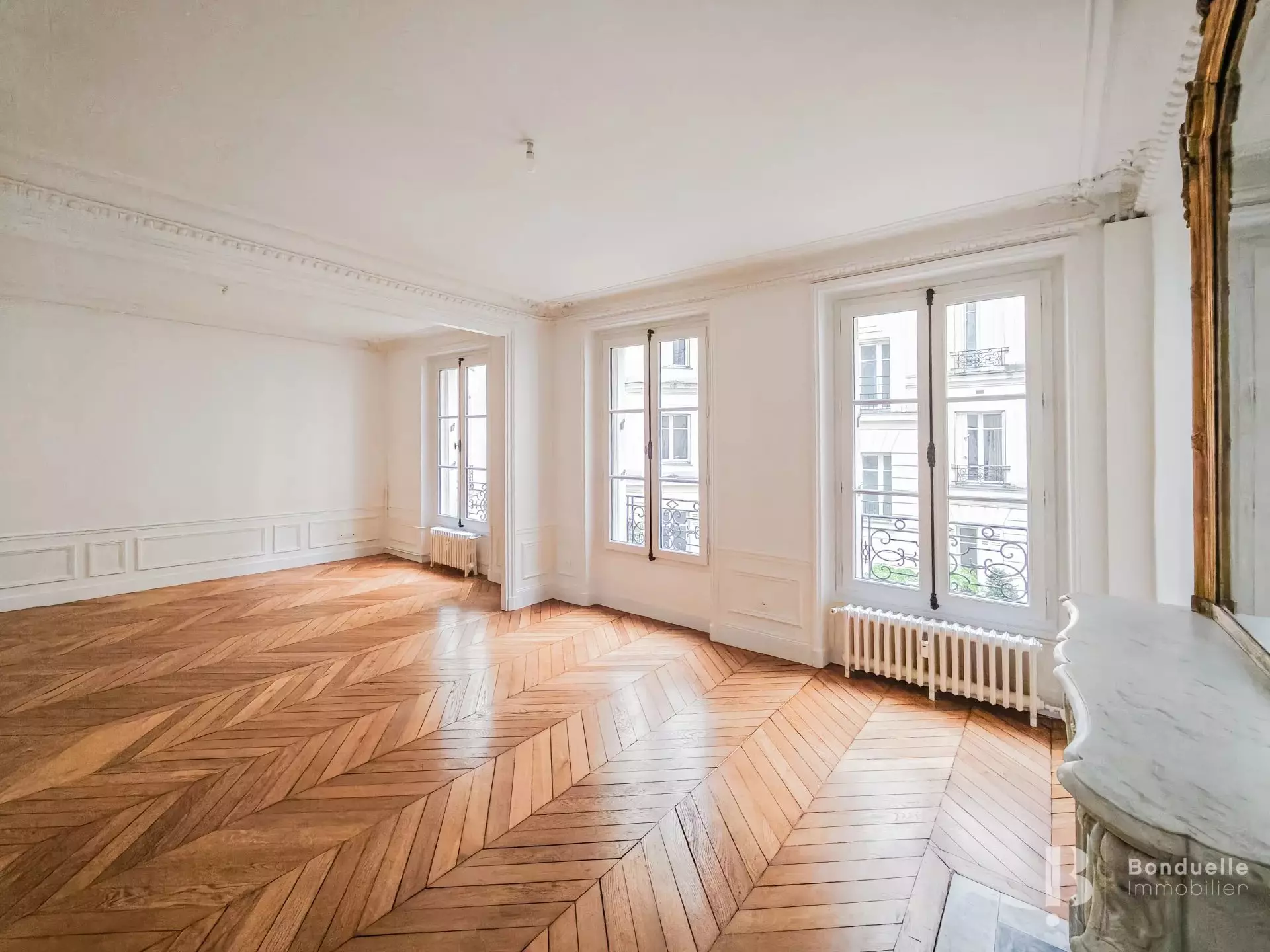 Appartement Rue Paul Valéry à Paris