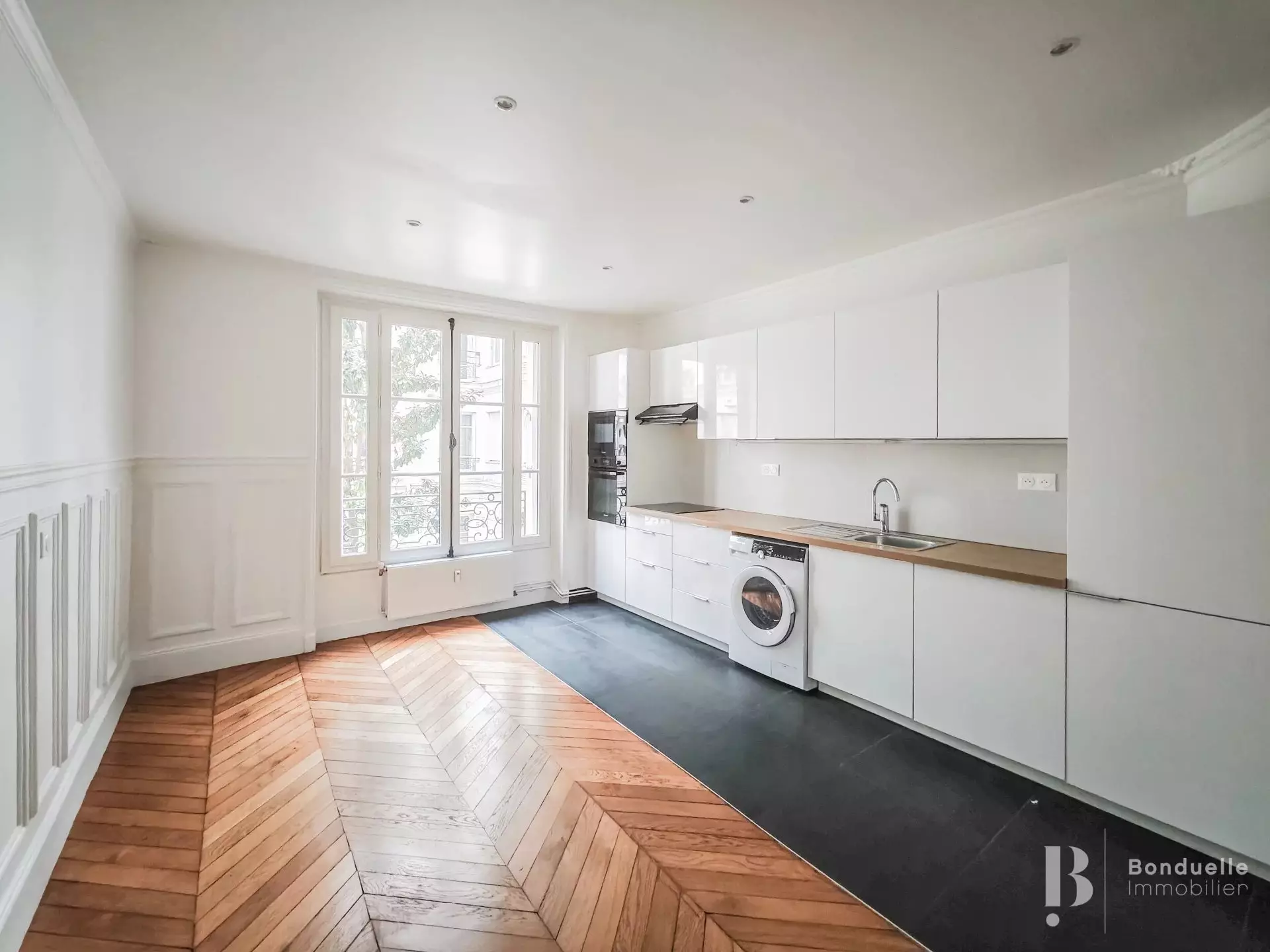 Appartement Rue Paul Valéry à Paris
