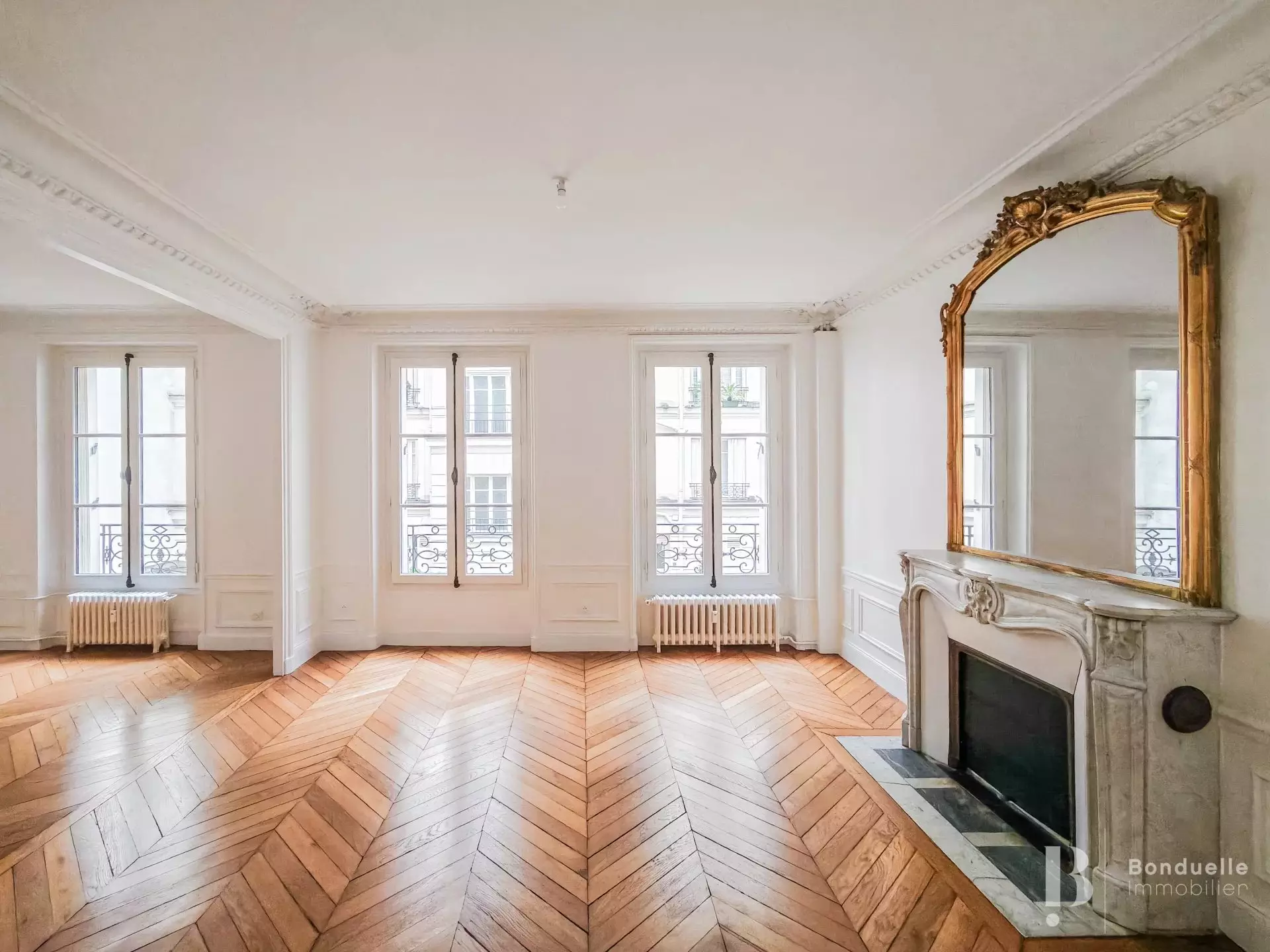 Appartement Rue Paul Valéry à Paris