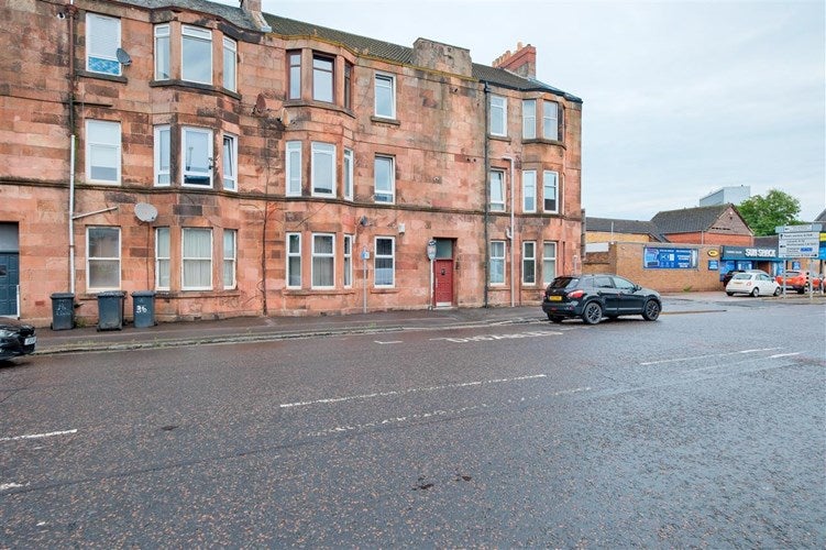 Flat Burnbank Road in Hamilton
