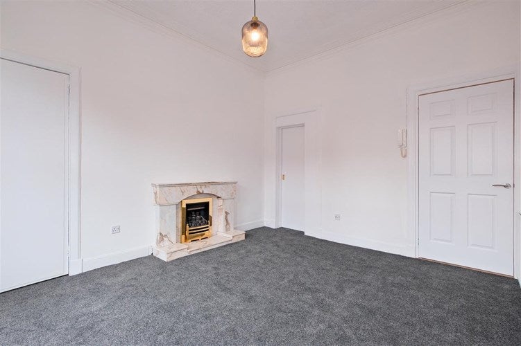 Flat Burnbank Road in Hamilton