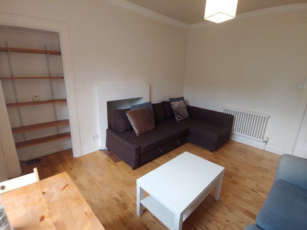 Flat West Crosscauseway in City of Edinburgh