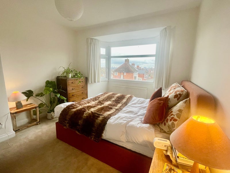 Room Lewis Road in Birmingham