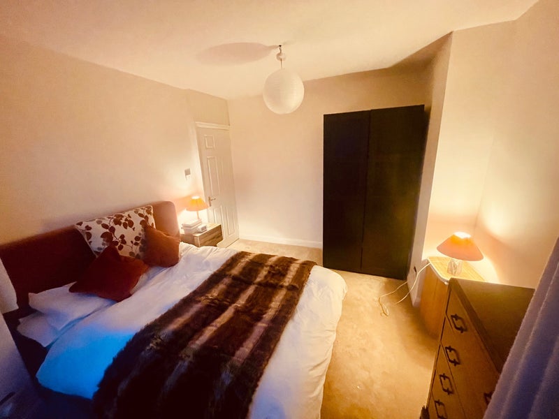 Room Lewis Road in Birmingham