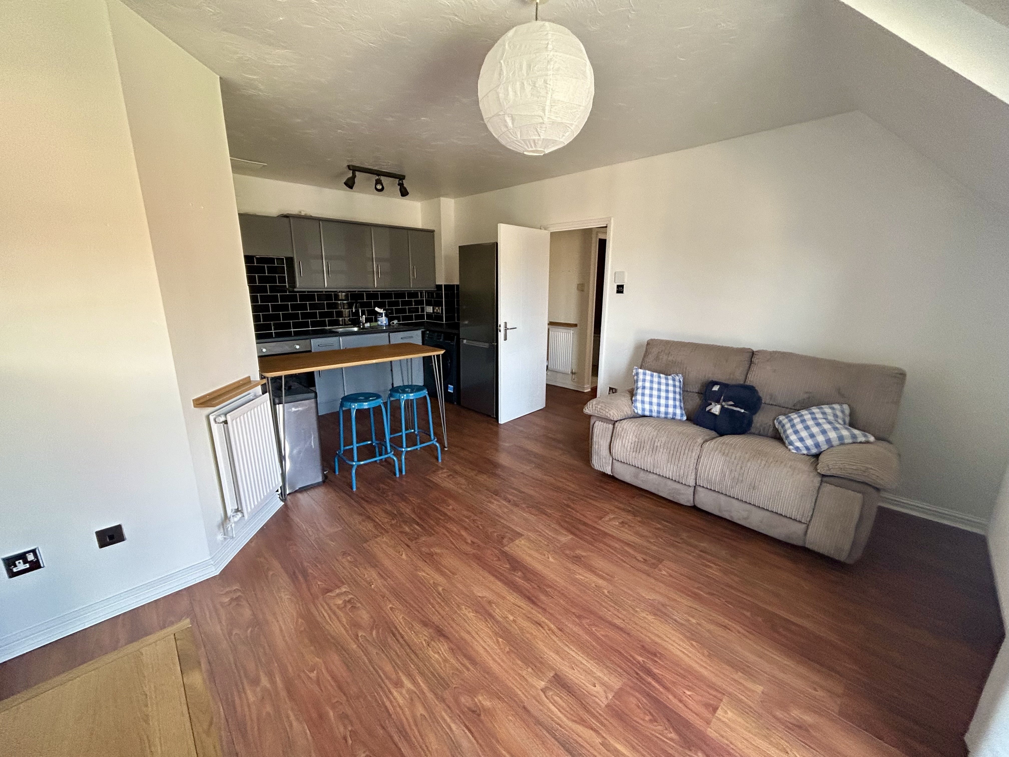 Flat Halliard Court in Cardiff