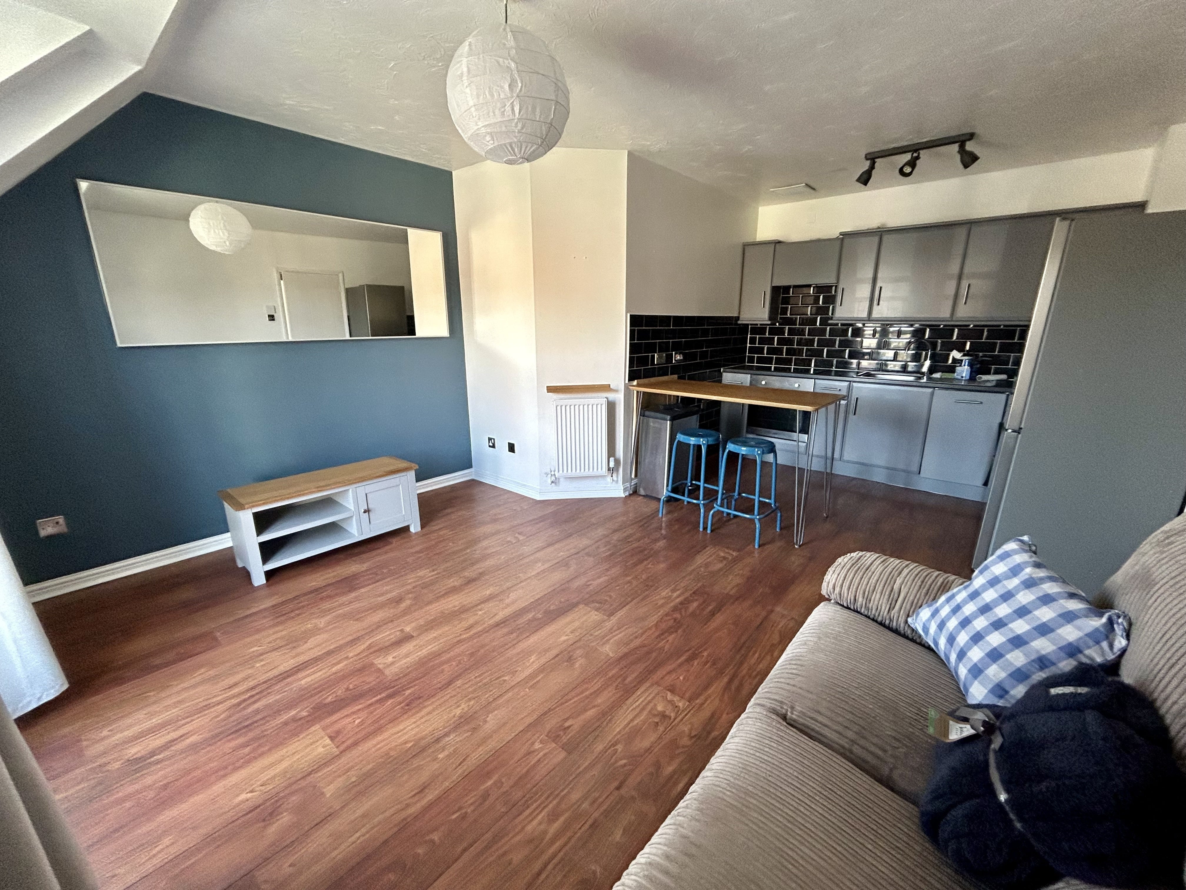 Flat Halliard Court in Cardiff