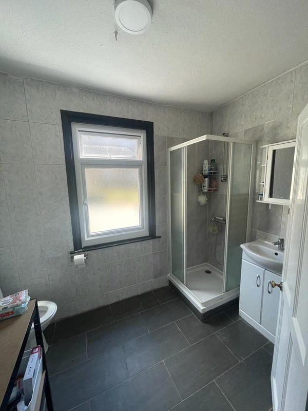 Room Green Lanes in Greater London