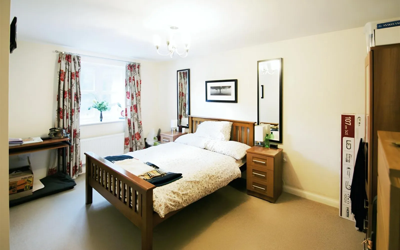 Flat Pepper Box Court in Rugby