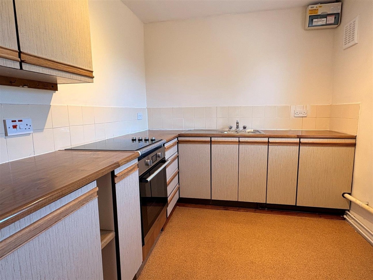 Flat Kelmarsh Avenue in Oadby and Wigston