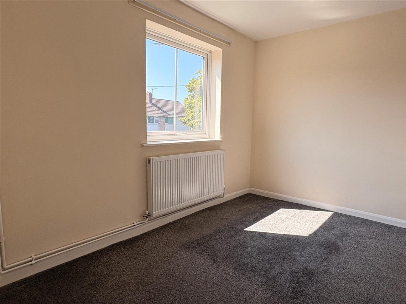 Flat Kelmarsh Avenue in Oadby and Wigston