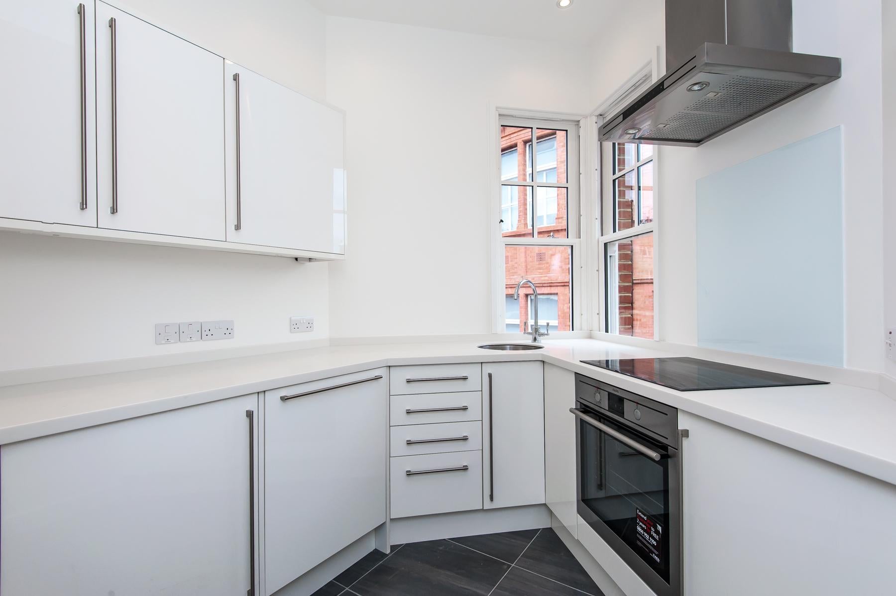 Flat Vincent Square in City of Westminster