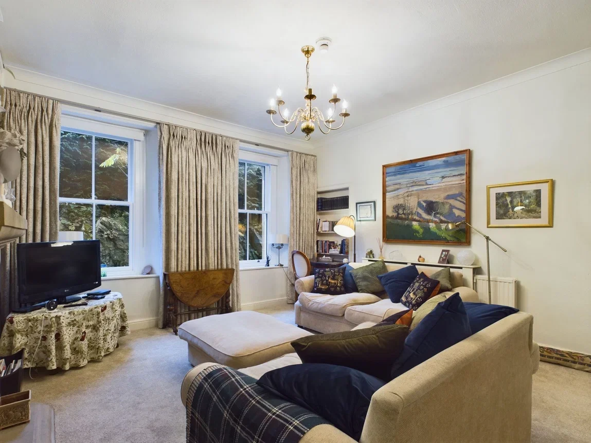 Flat Thornbarrow Road in Windermere
