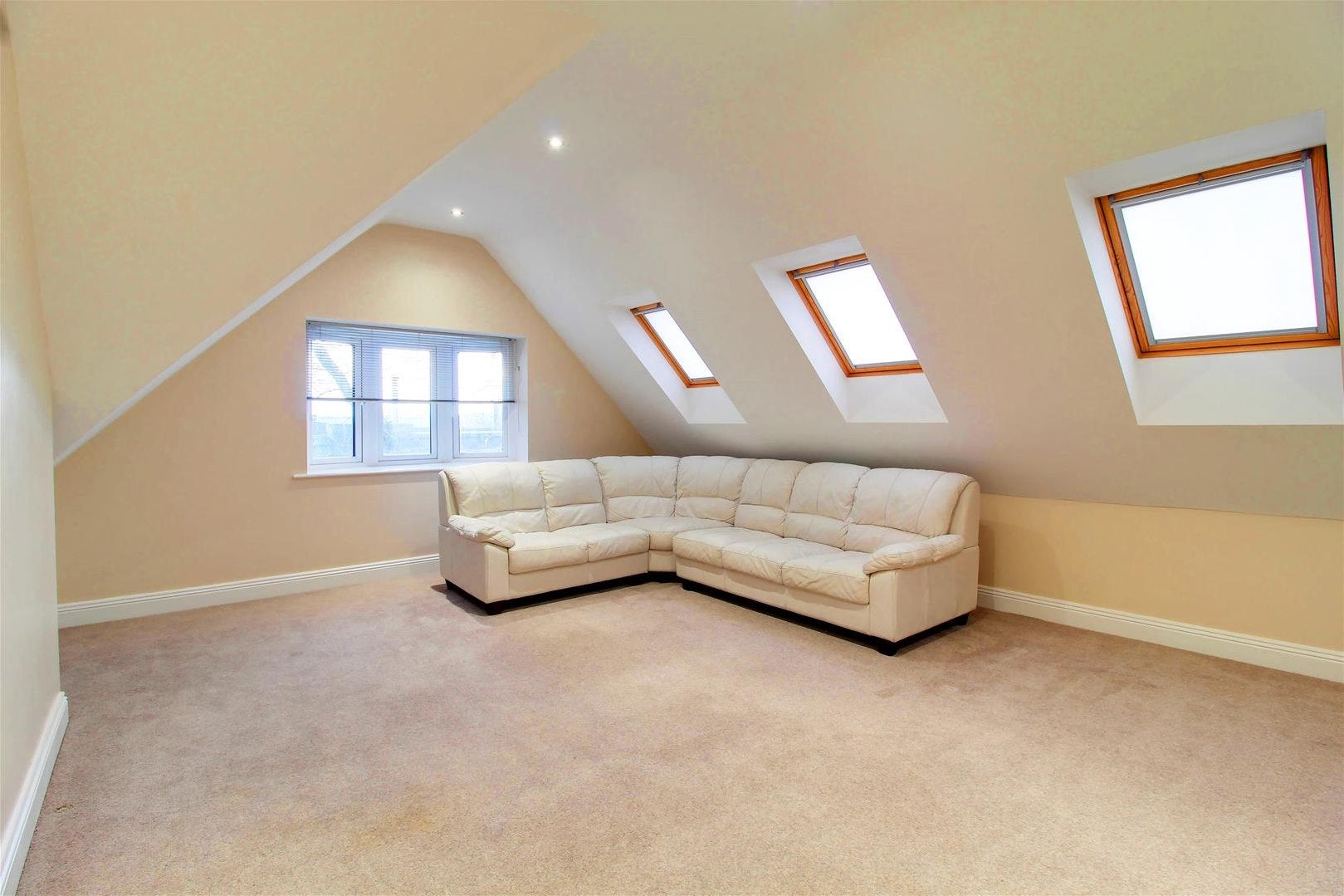 Flat Green Close in Welwyn Hatfield