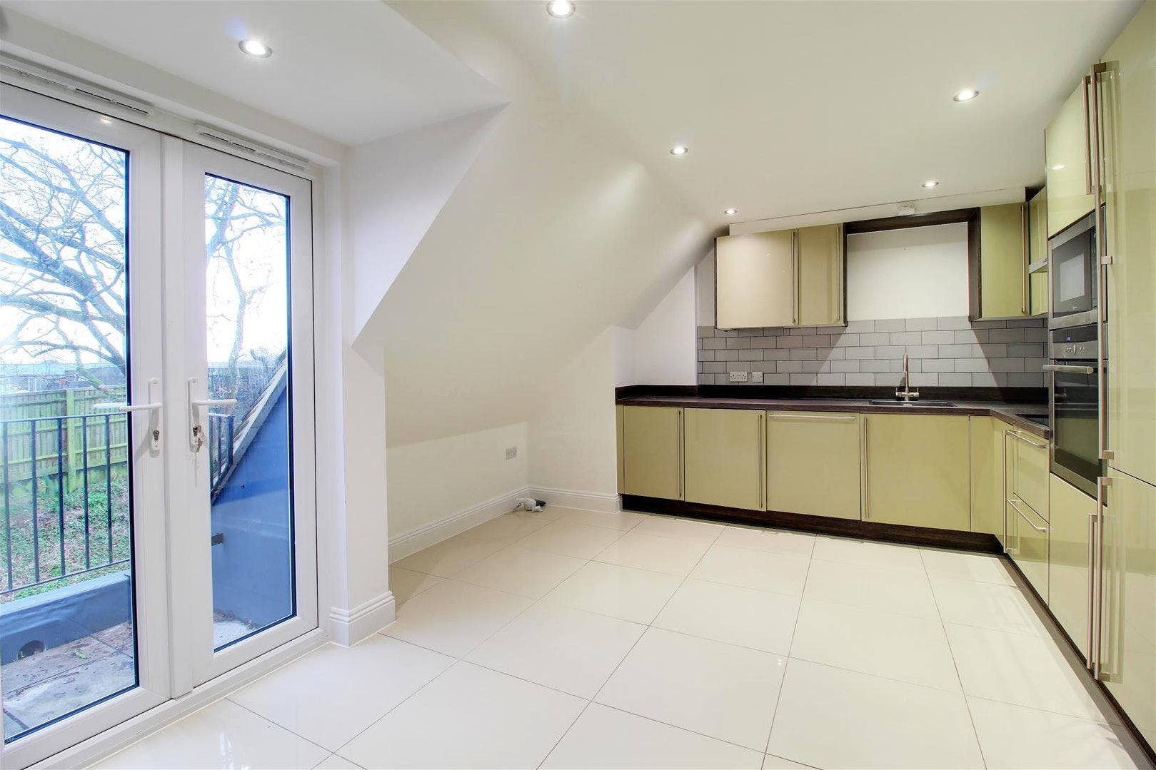 Flat Green Close in Welwyn Hatfield