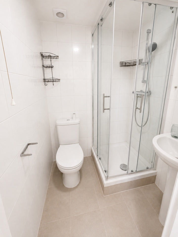 Flat The Vale in Greater London