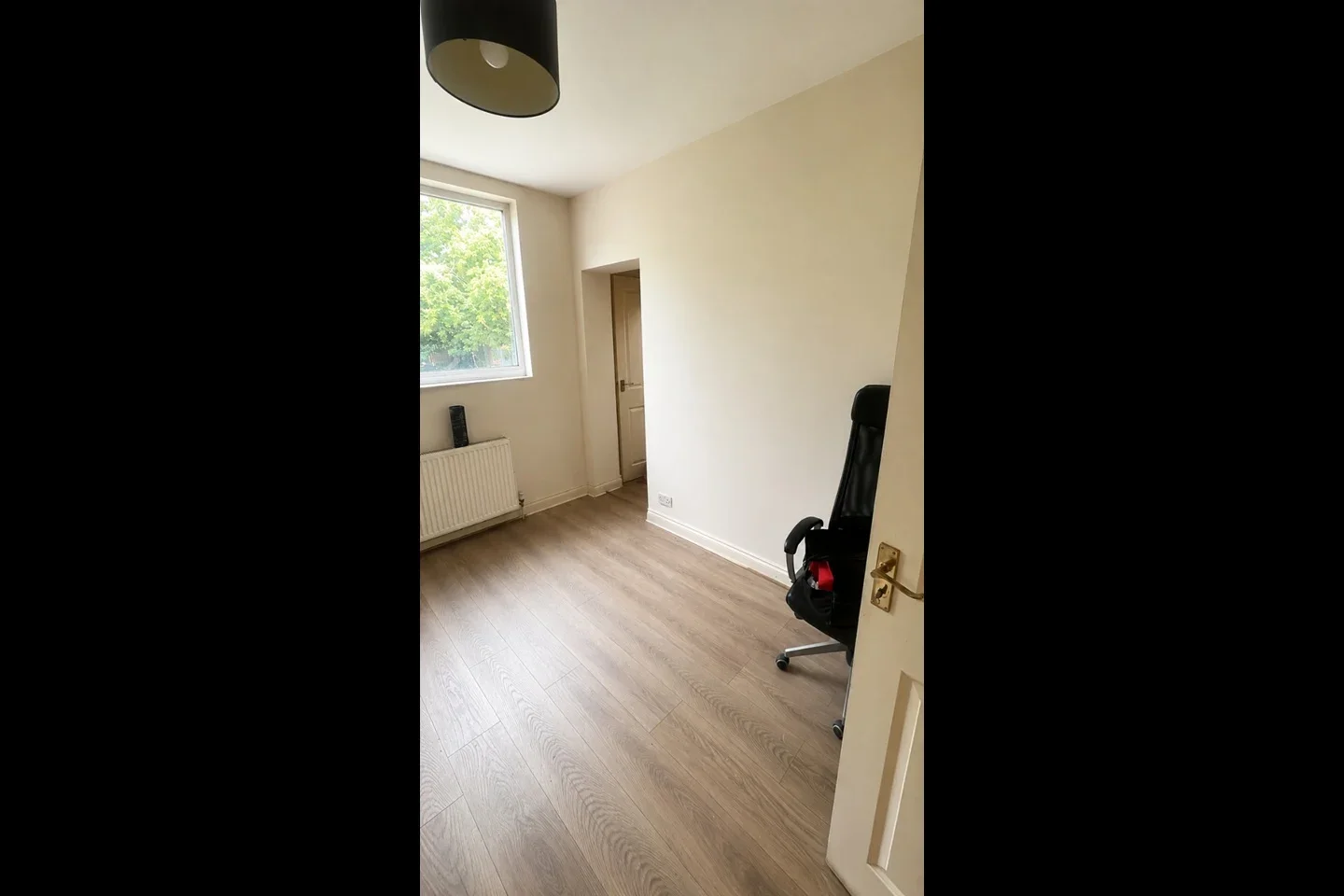 Flat The Vale in Greater London