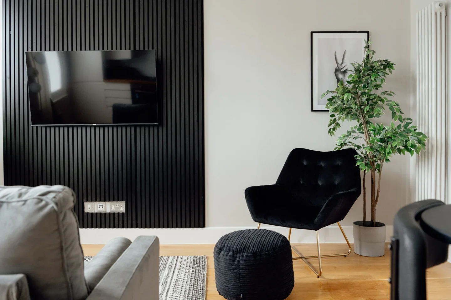 Flat Boveney Road in Greater London