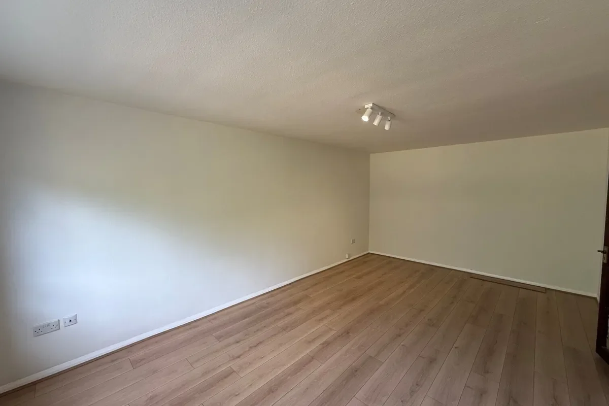 Flat Finchley Park in Greater London