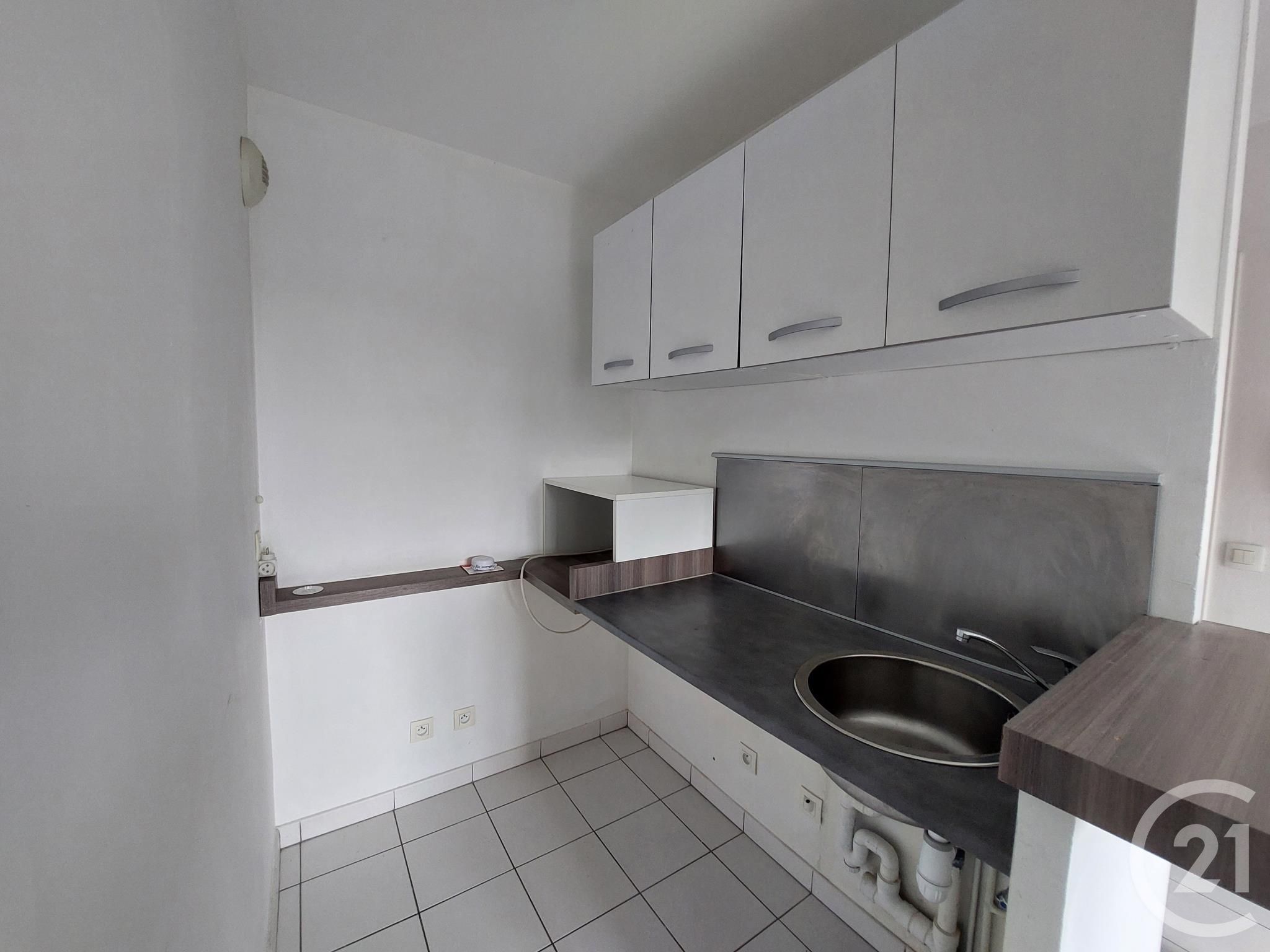 Flat Rue Aristide Briand in Villenoy