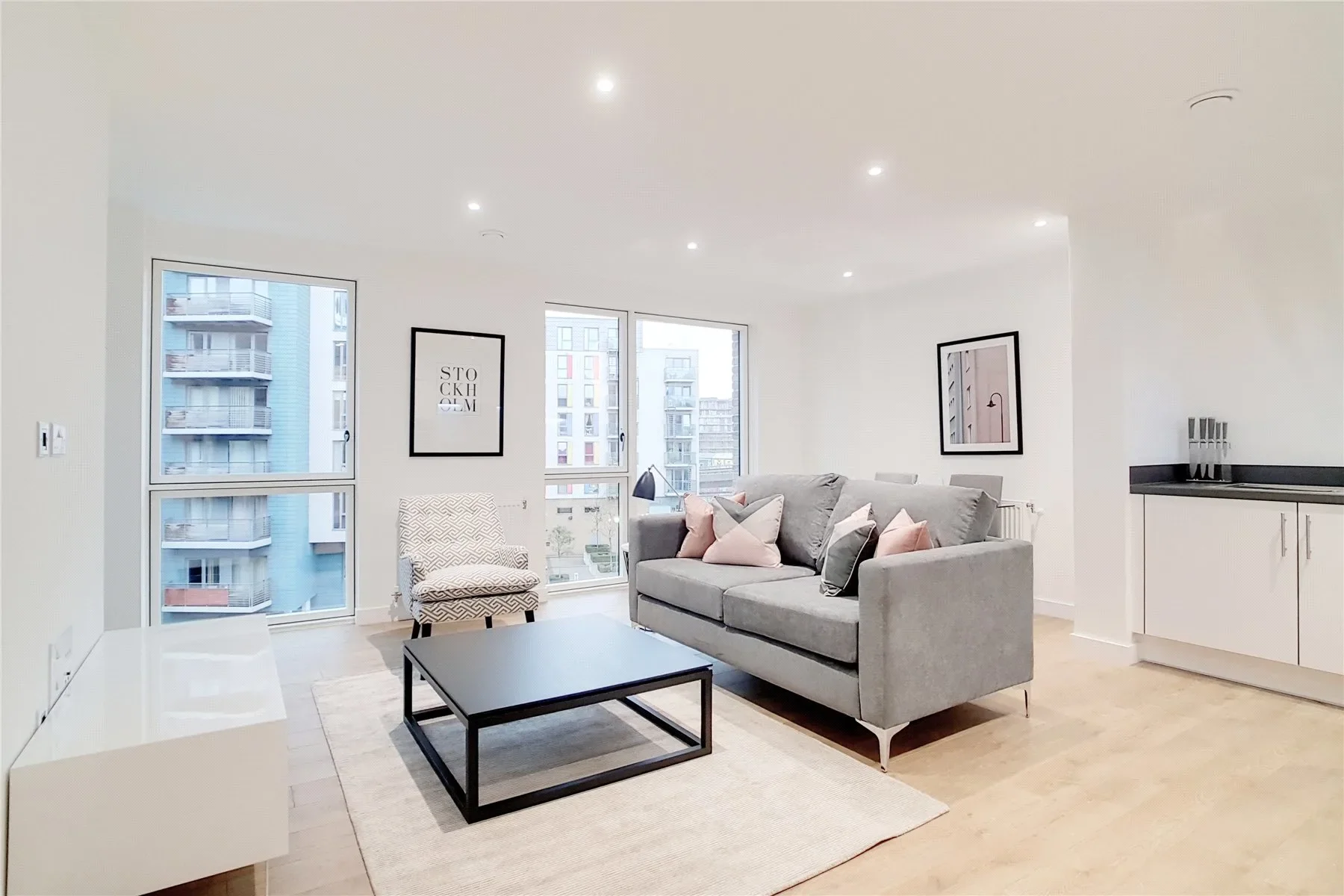 Flat Montford Place in Greater London