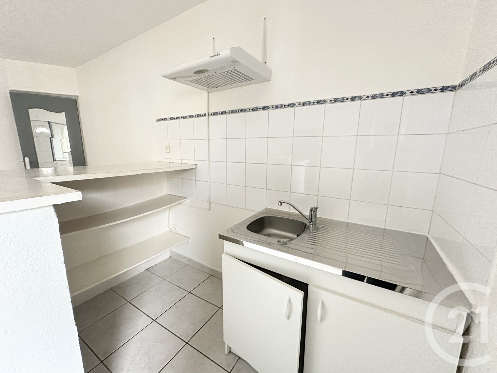 Flat Rue de la Perdrix in Uchaud