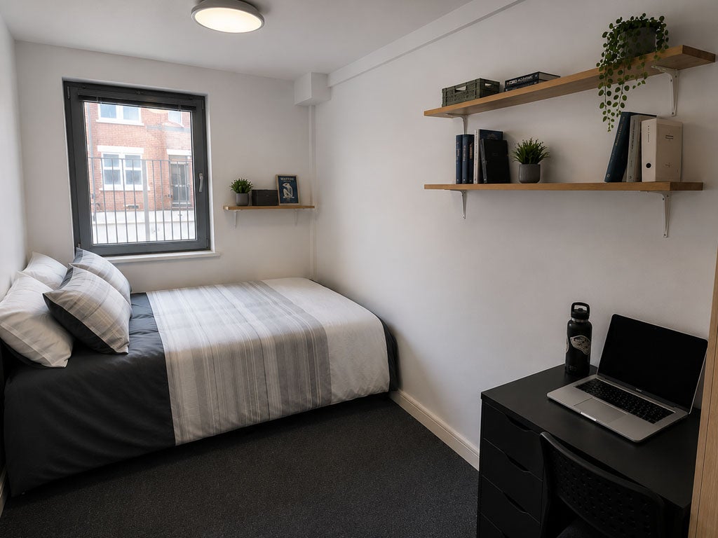Room Mansfield Road in Nottingham