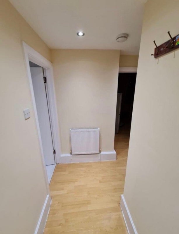 Room Roman Road in Greater London