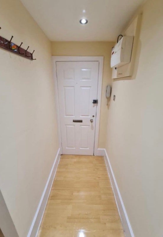 Room Roman Road in Greater London