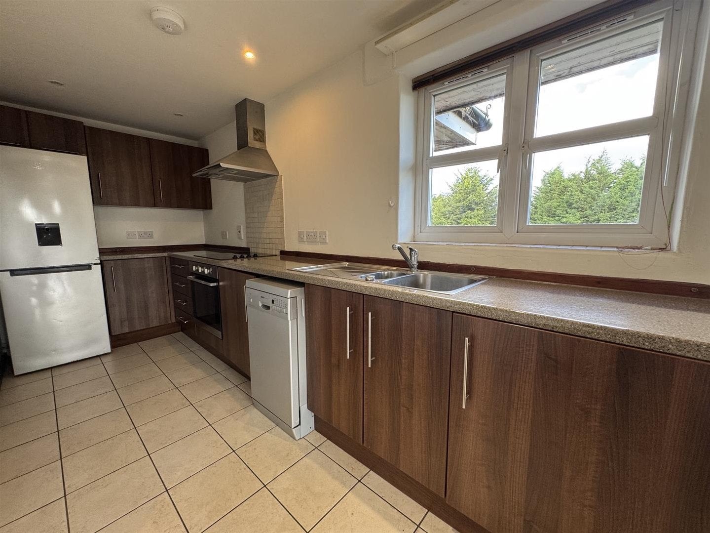 Flat Leicester Court in Nuneaton and Bedworth