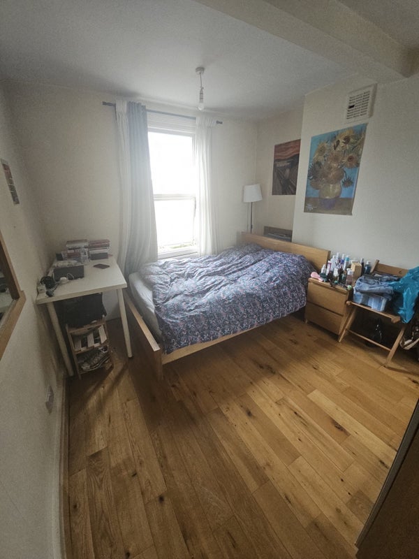 Room Pentonville Road in Greater London