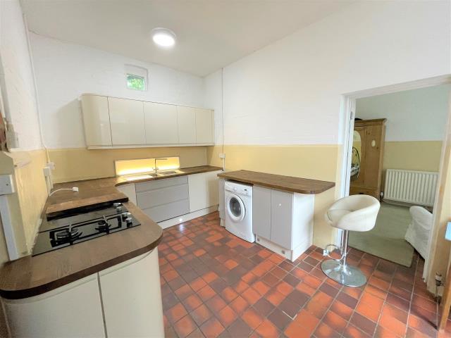 Flat Ramsdell Road in Basingstoke and Deane