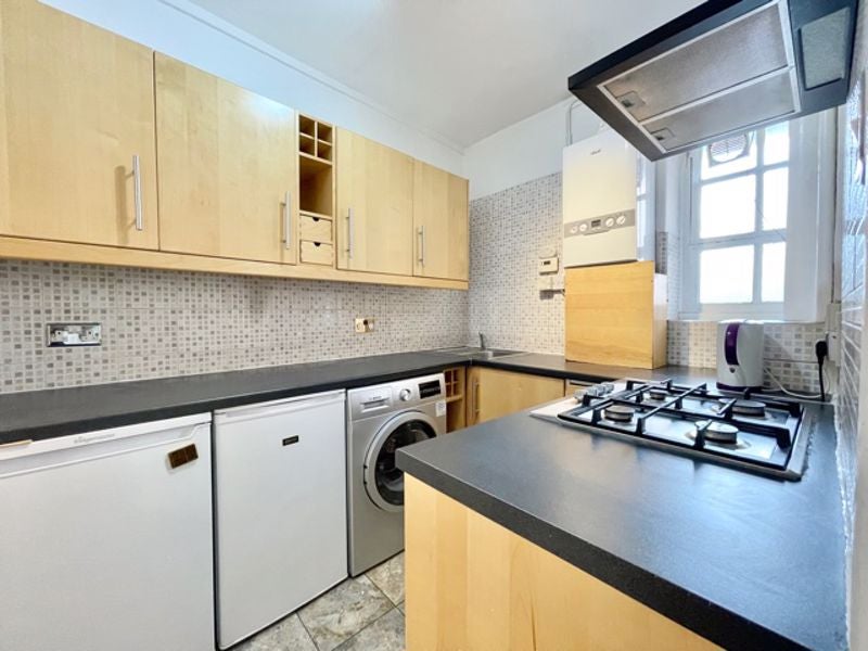 Flat Frampton Street in City of Westminster