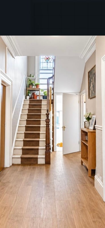 Room Burghley Road in Bristol