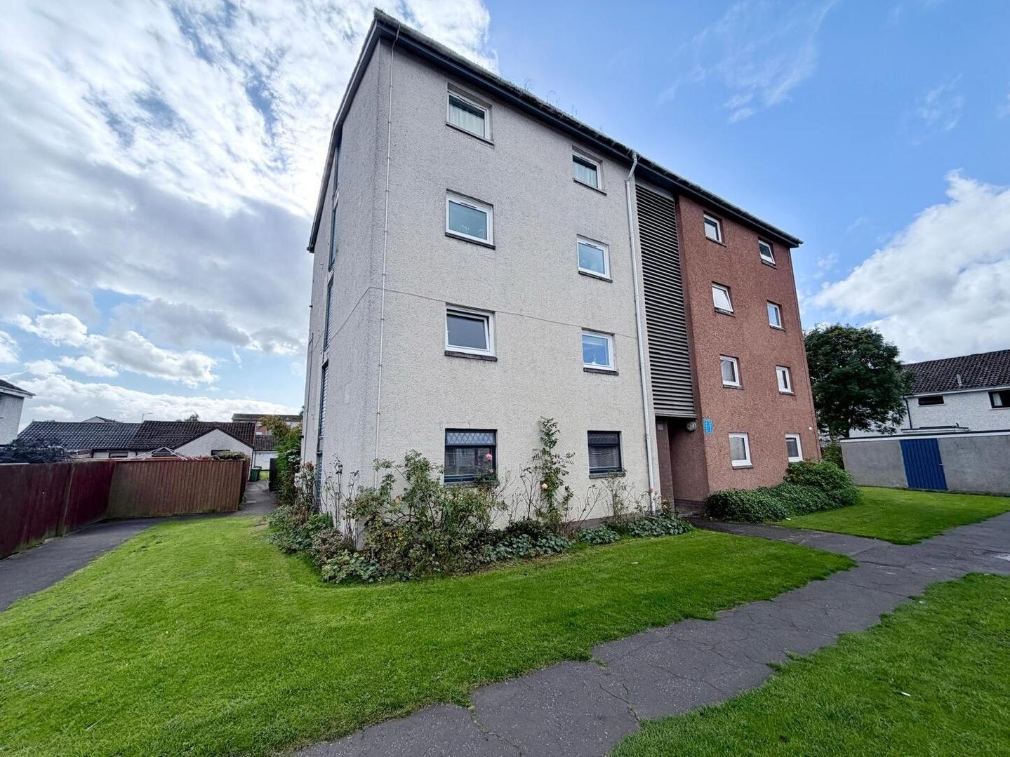 Flat May Place in Perth