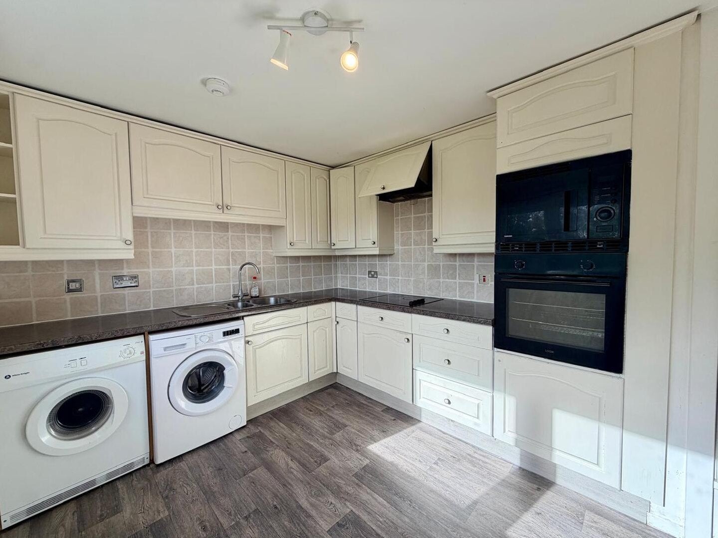 Flat May Place in Perth