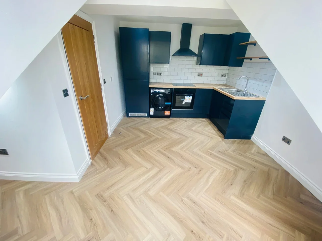 Flat Ashleigh Road in Leicester