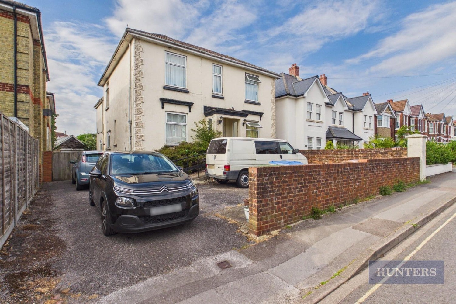Flat Emsworth Road in Southampton