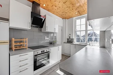 Flat Queensway in City of Westminster