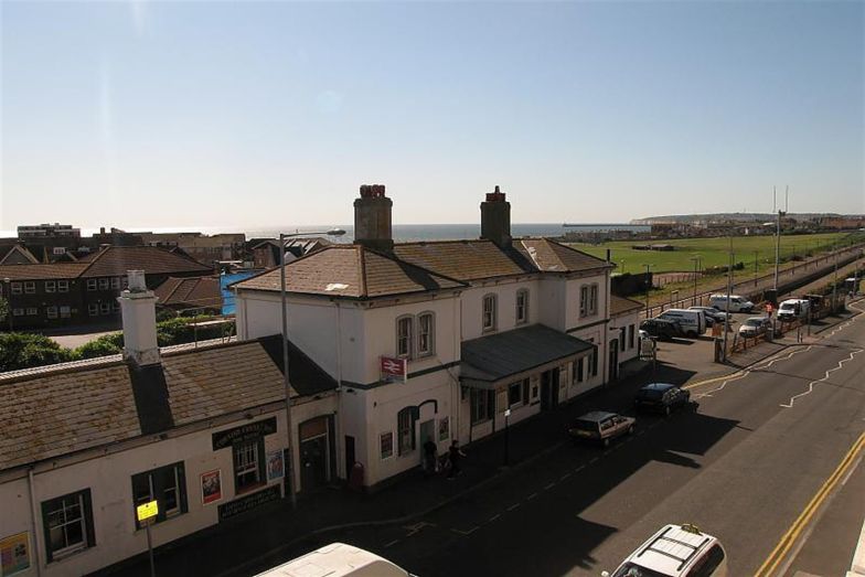 Flat Stafford Road in Seaford